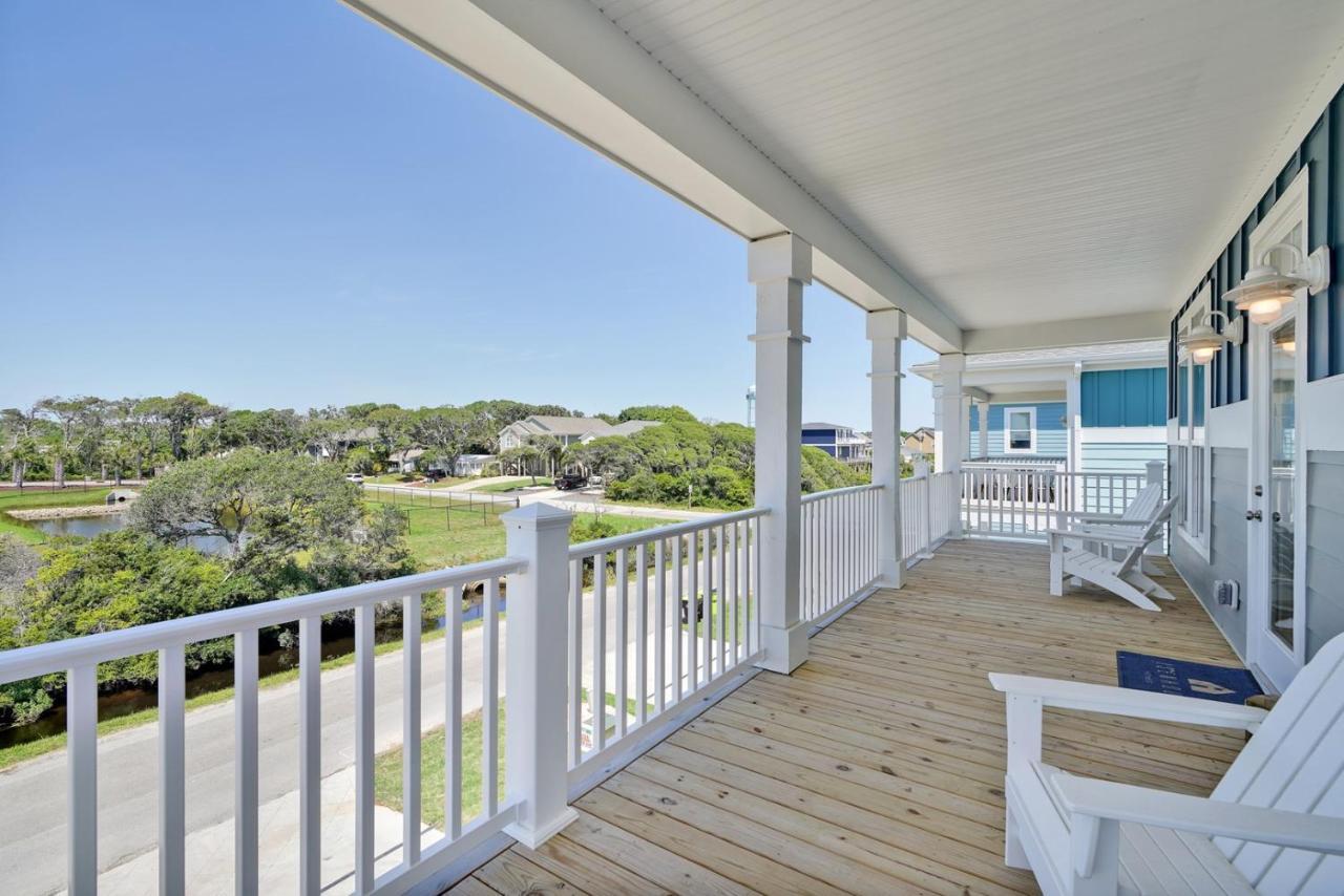 Seas The Day Villa Oak Island Eksteriør bilde
