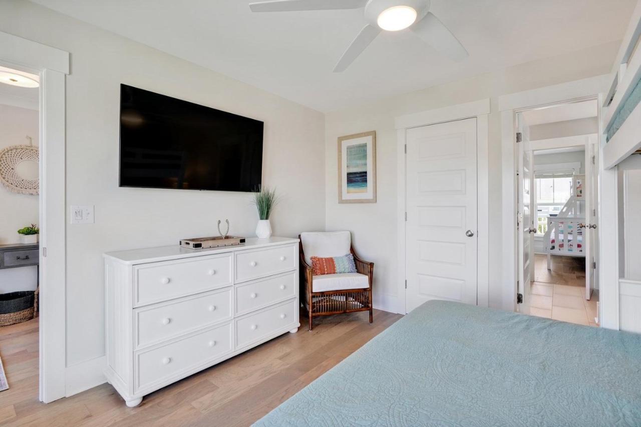 Seas The Day Villa Oak Island Eksteriør bilde