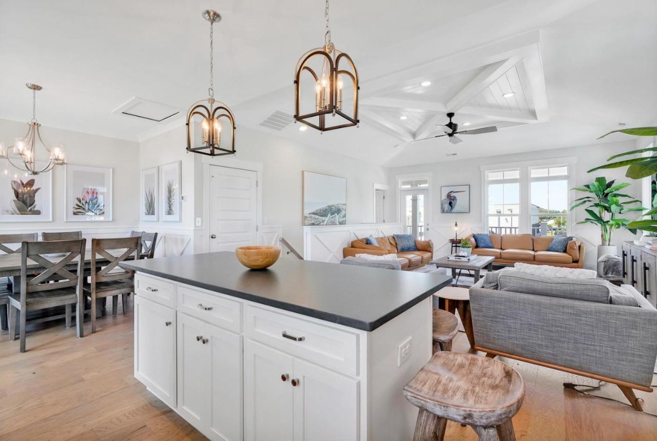 Seas The Day Villa Oak Island Eksteriør bilde
